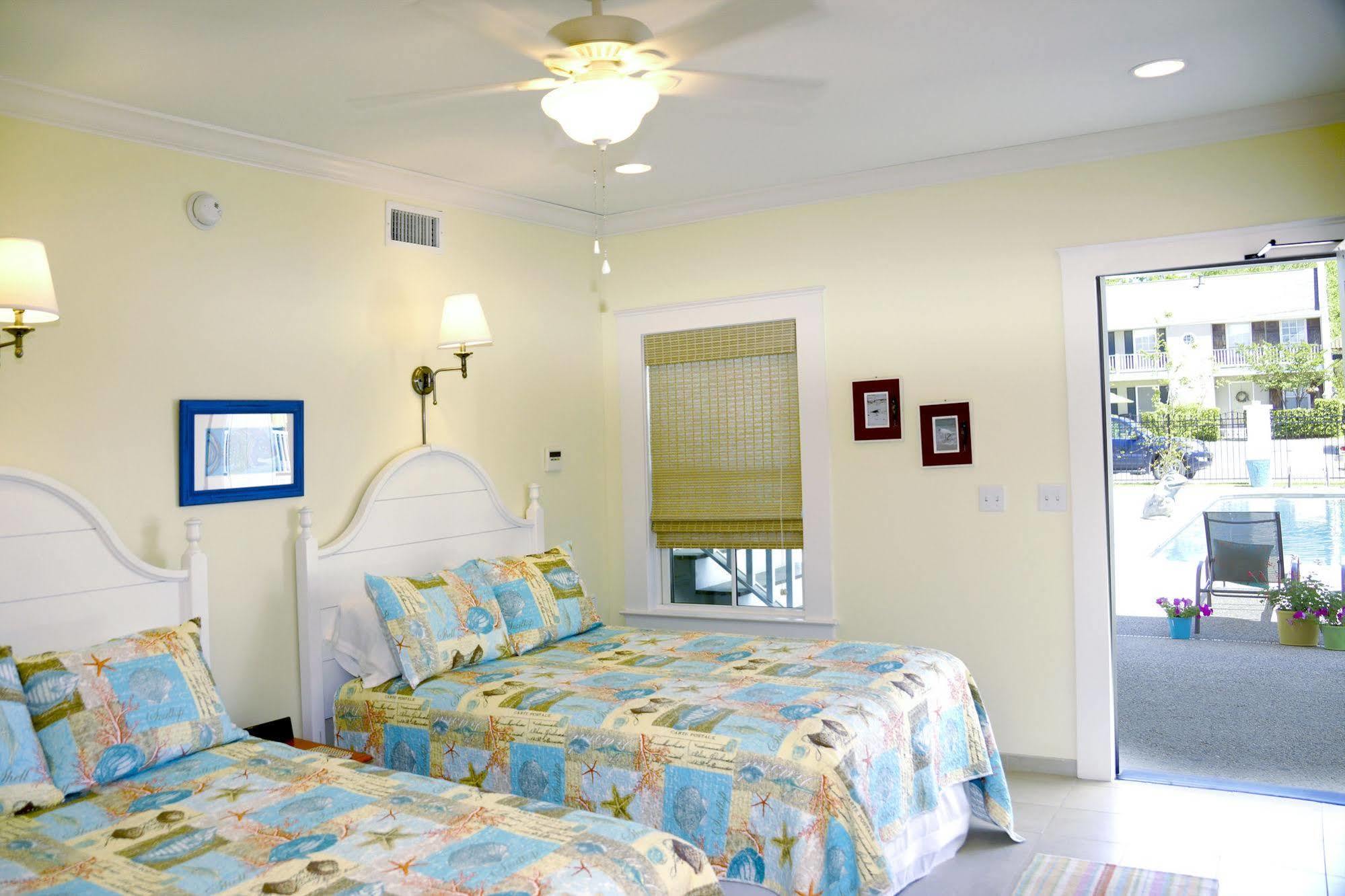 Bay Town Inn Bay St. Louis Екстер'єр фото